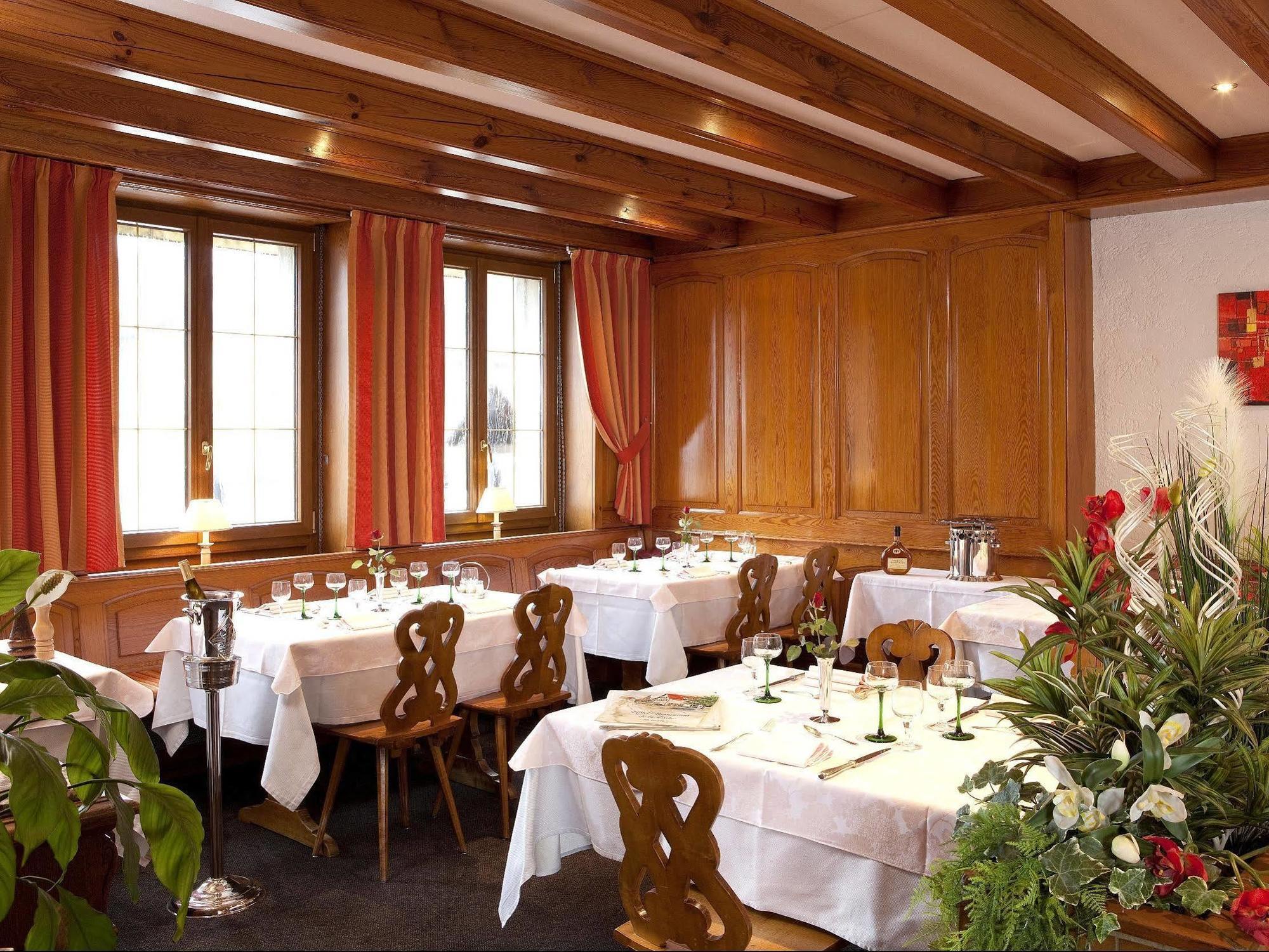 Logis Hotel-Restaurant De La Poste Urmatt Exterior foto